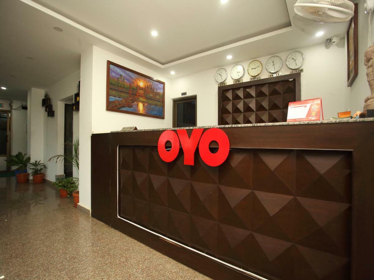 Oyo 525 Hotel Aloka Inn Румминдей Экстерьер фото