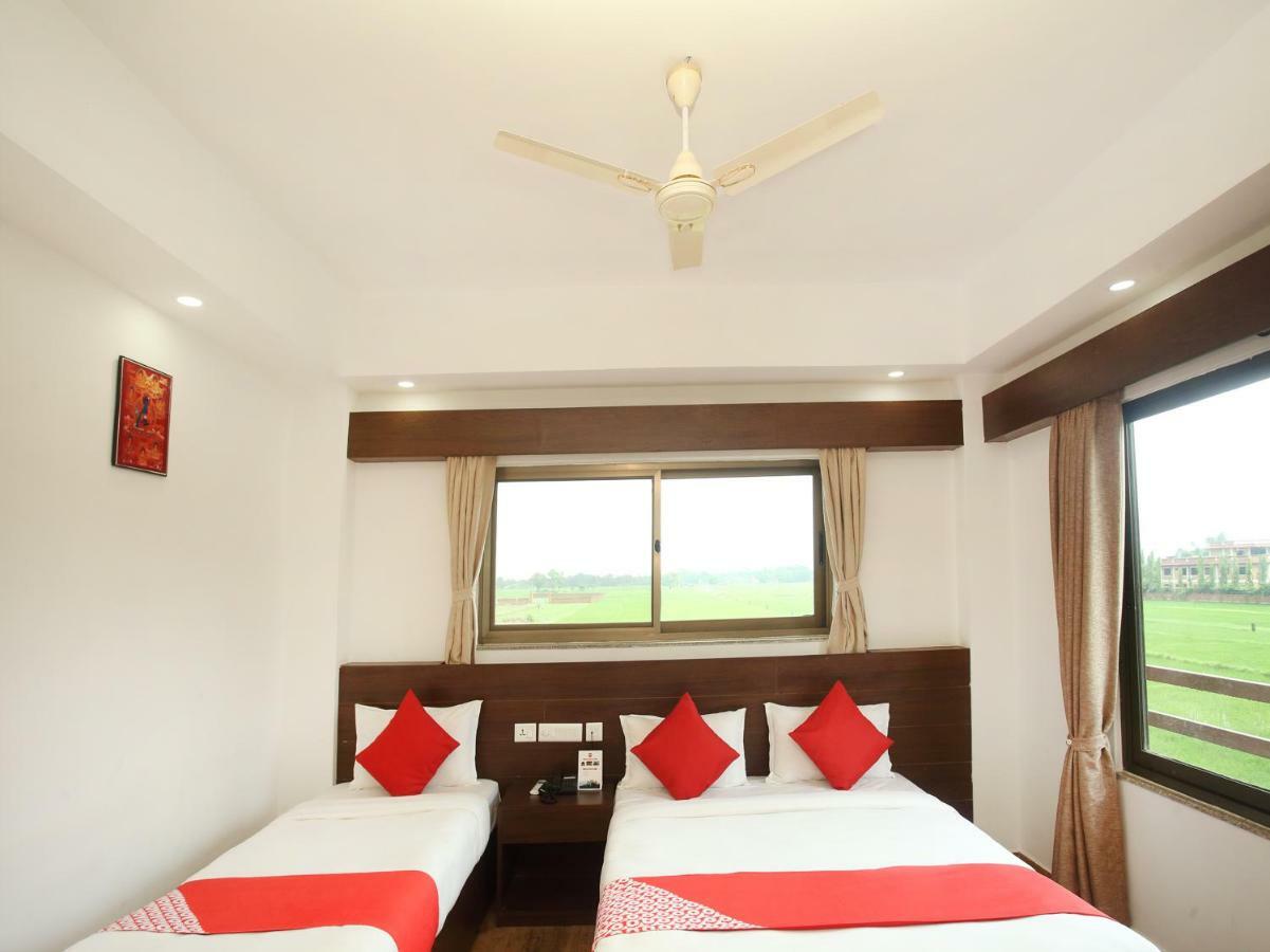 Oyo 525 Hotel Aloka Inn Румминдей Экстерьер фото