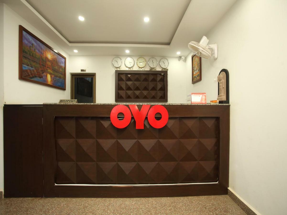 Oyo 525 Hotel Aloka Inn Румминдей Экстерьер фото