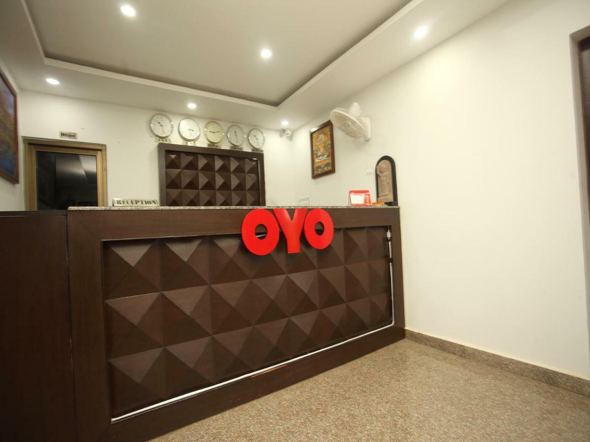 Oyo 525 Hotel Aloka Inn Румминдей Экстерьер фото